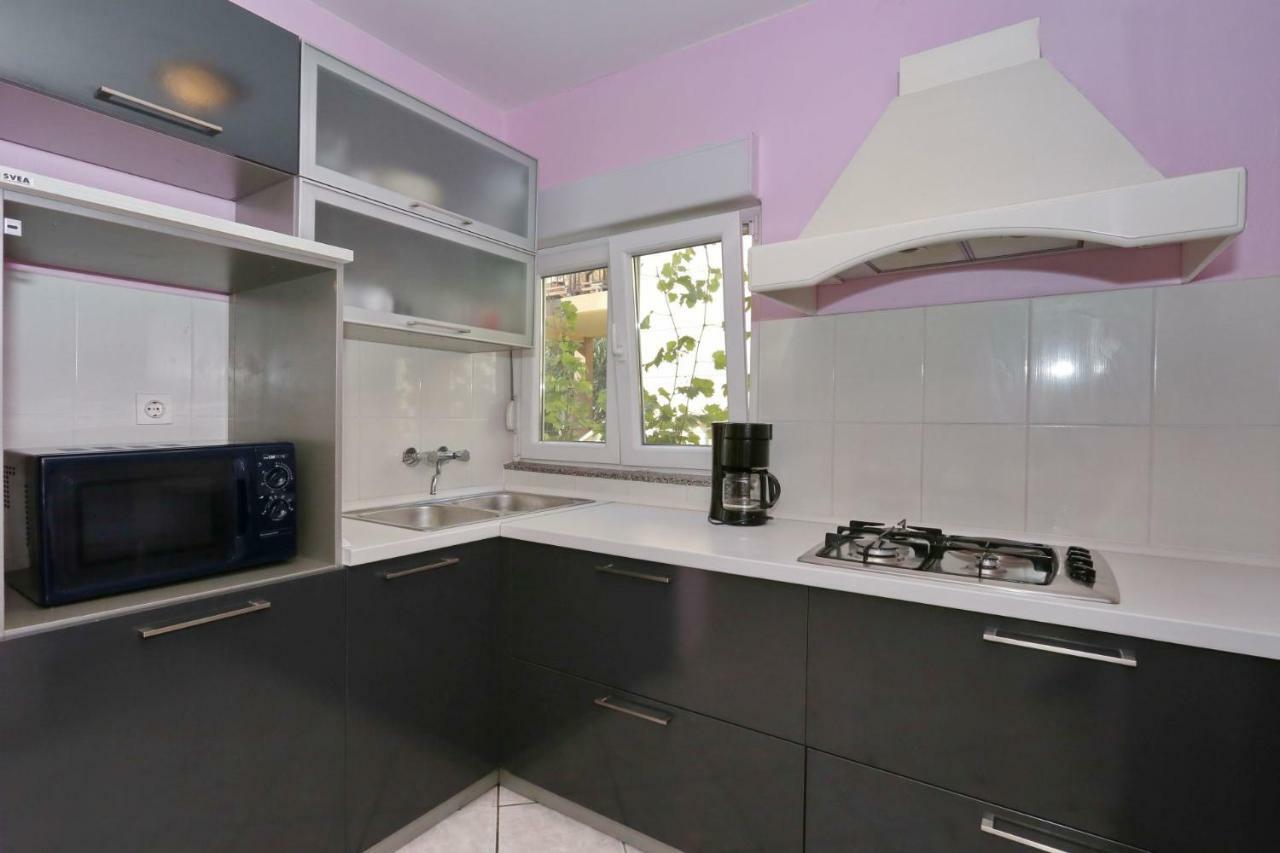 Villa Neyla Vir Εξωτερικό φωτογραφία